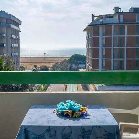 Great With Sunny Terrace In Bibione